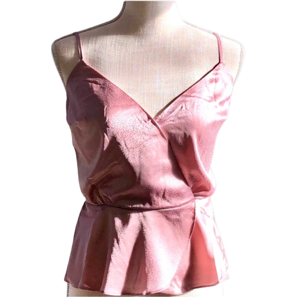 Nordstrom NWT Delicate Pink Jacquard Surplice Camisole Layering Top XS - Picture 3 of 16